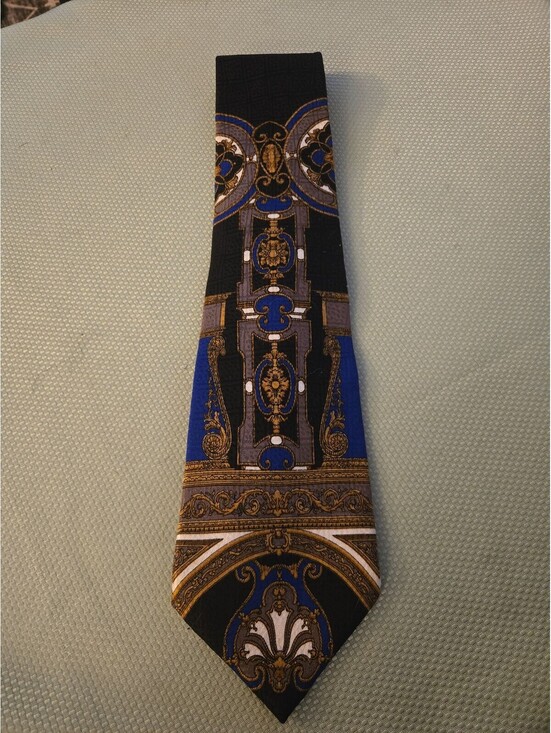 Other - Metropolitan Museum of Art Vintage Silk Tie Baroque Motif